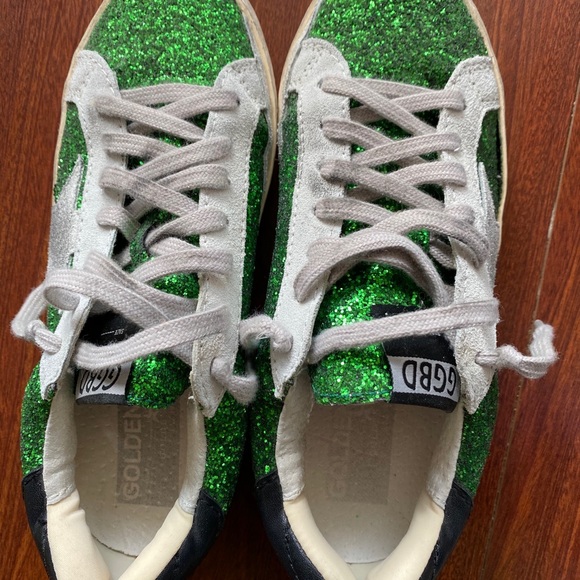 Green glitter handcrafted sneakers - Picture 2 of 5